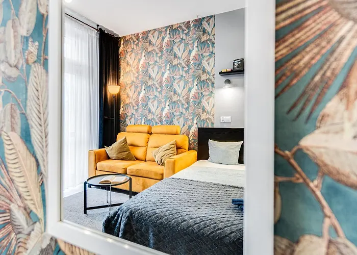 Appartamento Papuga ~ 700m Main Square ~ Self Check-in 24h *